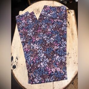Athleta Girl Floral Patterned Leggings